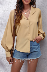 Blusa elegante de moda con cuello vuelto y hebilla de patchwork sólido